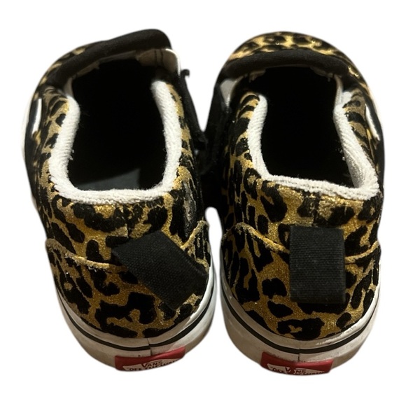 VANS - Picture 3 of 7